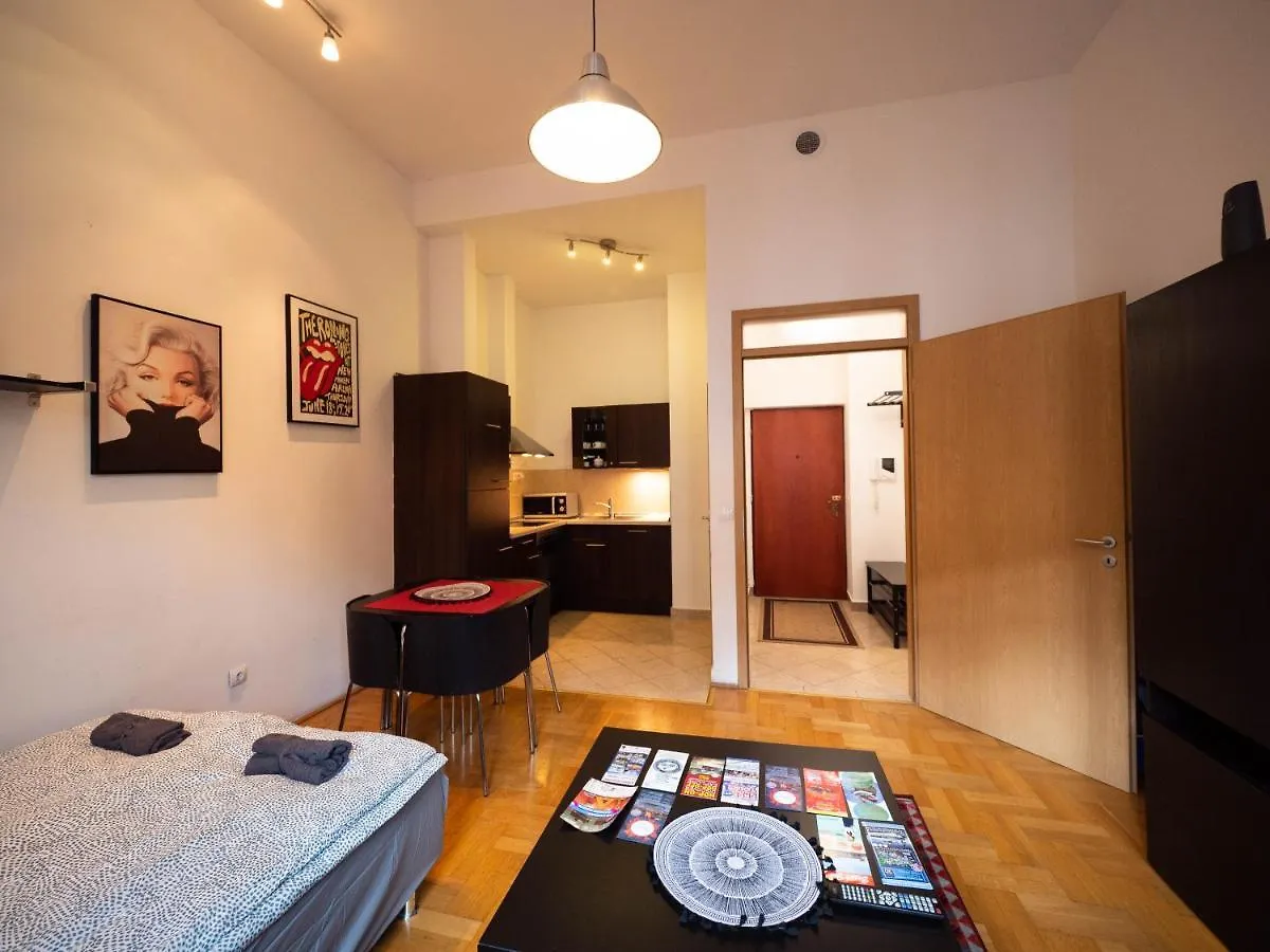 Apartment Cozy Central Apt With Garage At Gozsdu Passage Budapest Hungary