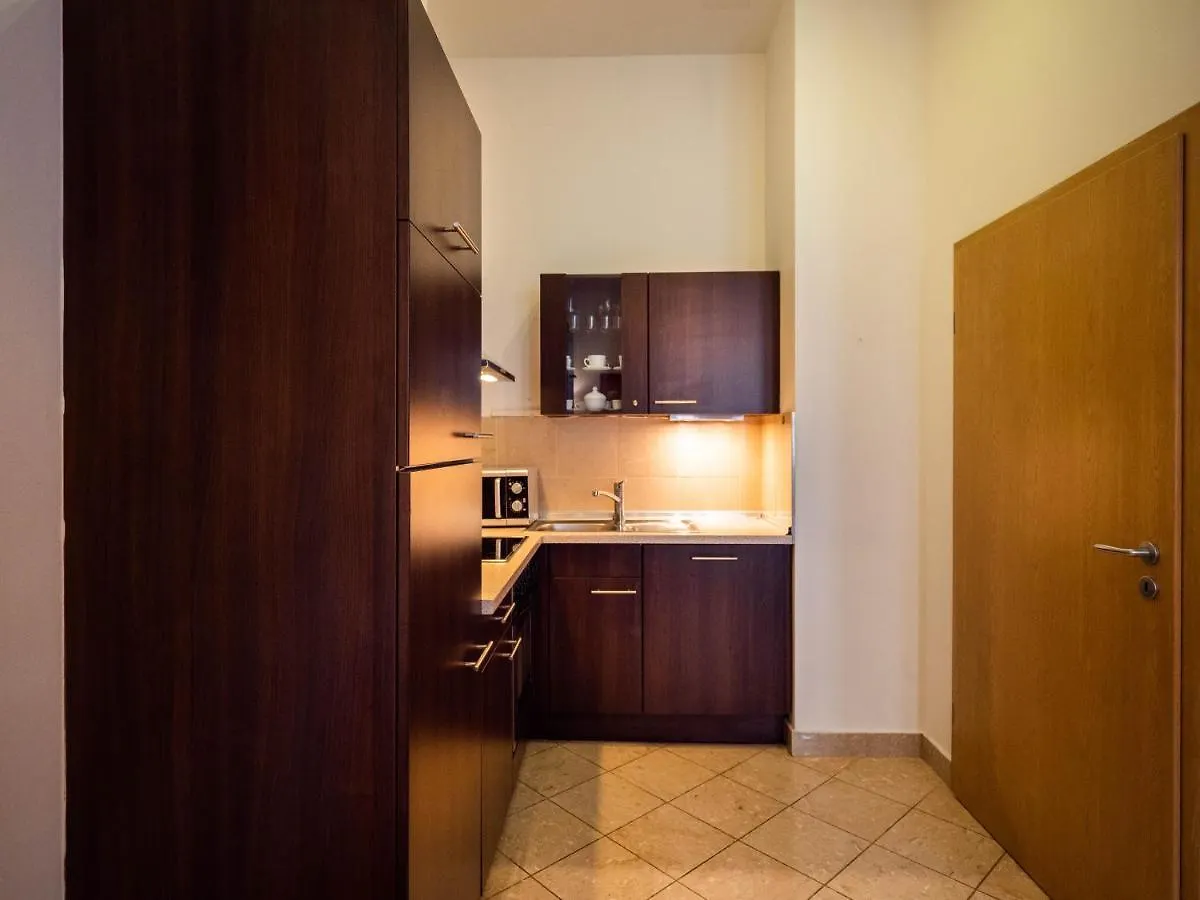 Apartment Cozy Central Apt With Garage At Gozsdu Passage Budapest